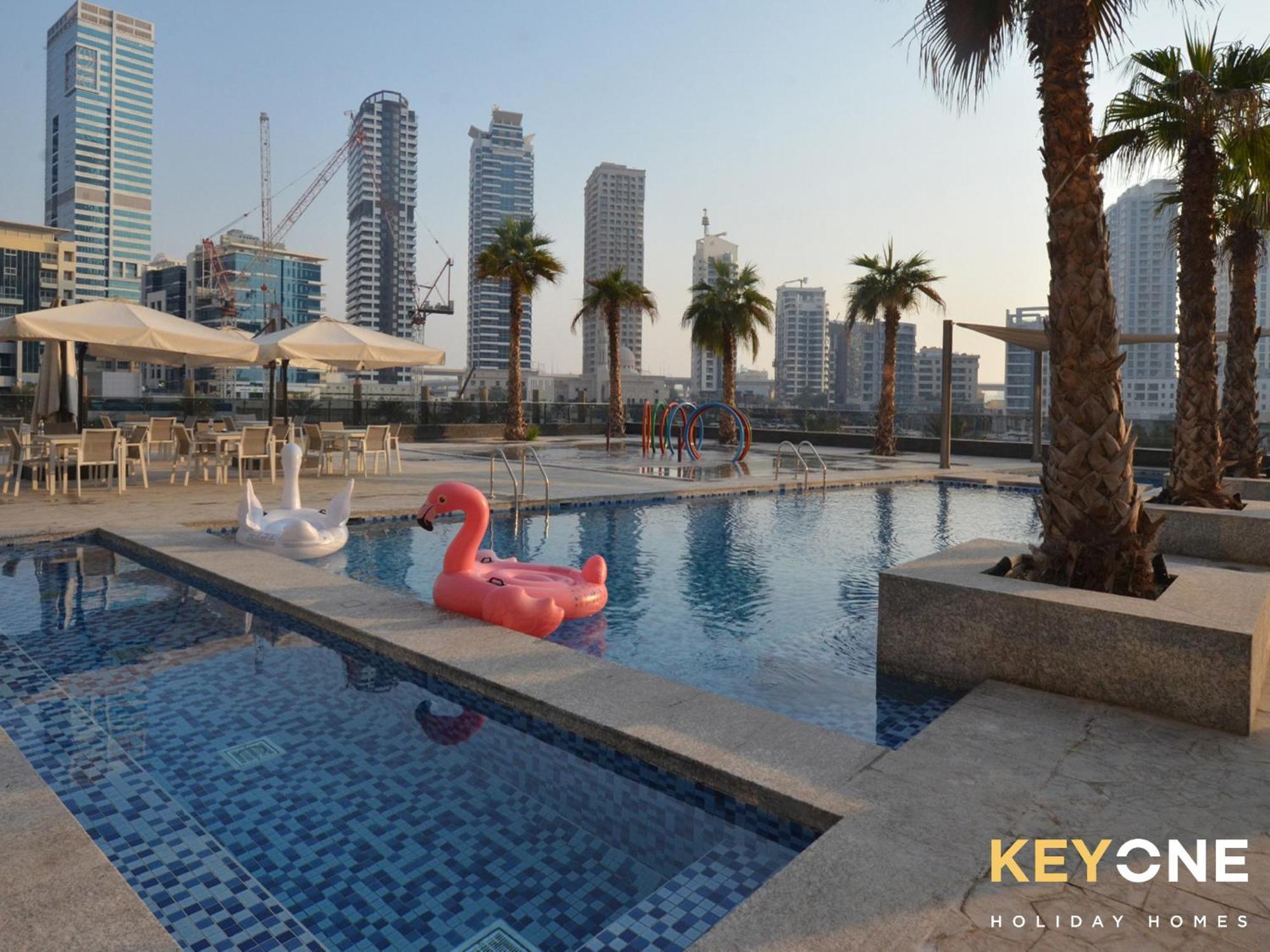 Sophisticated One Bedroom With Full Marina View Dubai Luaran gambar
