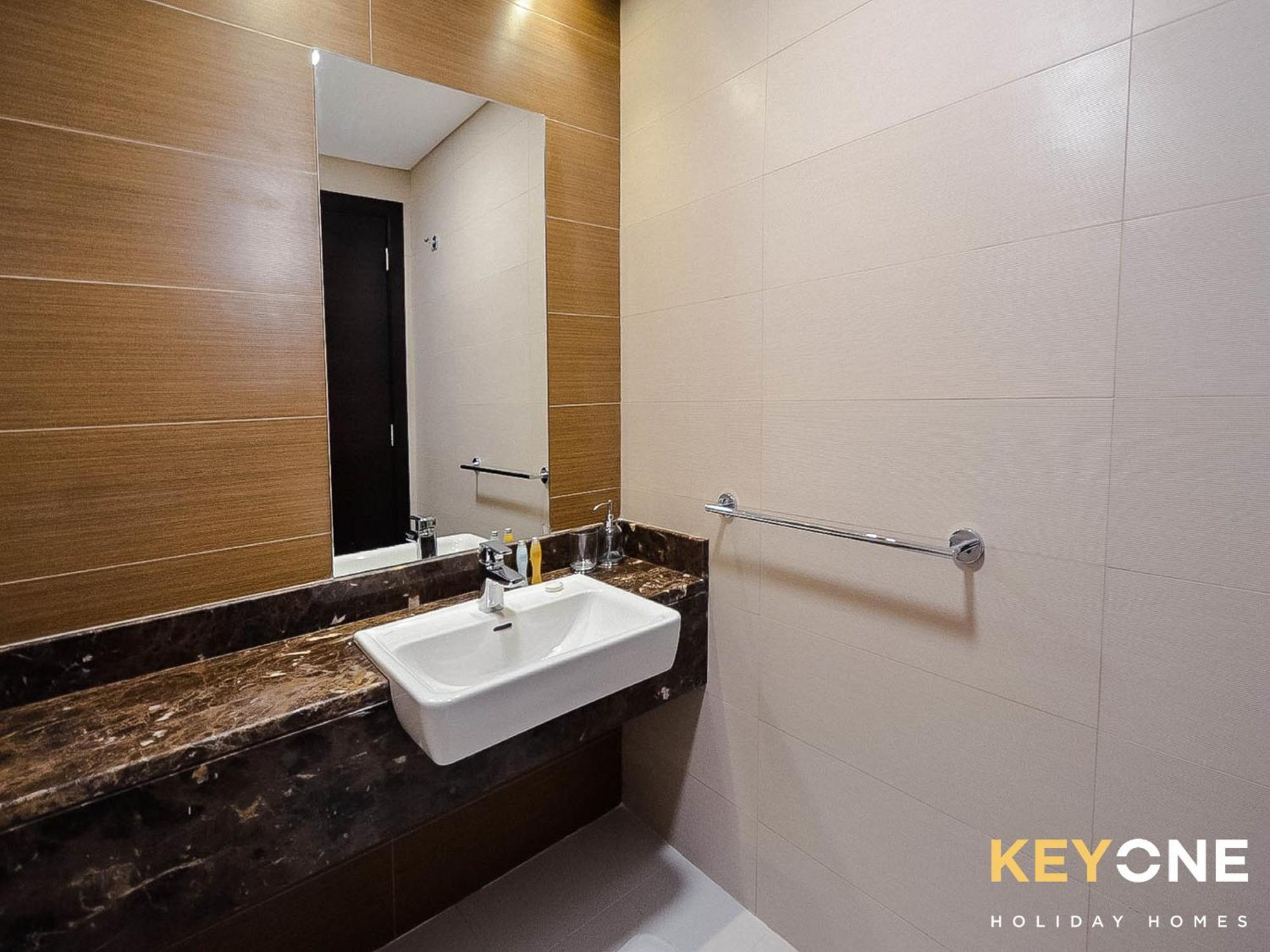 Sophisticated One Bedroom With Full Marina View Dubai Luaran gambar
