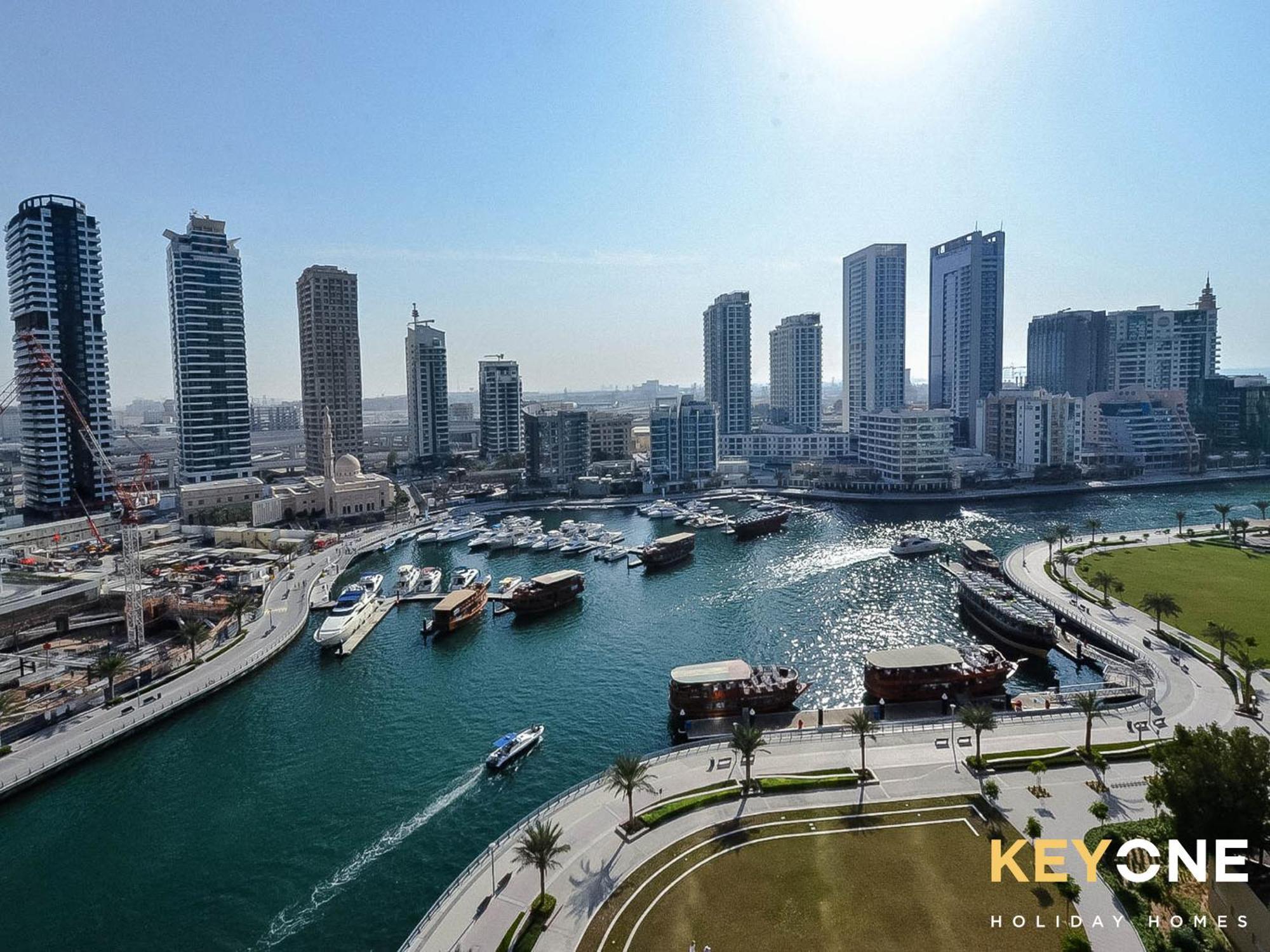Sophisticated One Bedroom With Full Marina View Dubai Luaran gambar